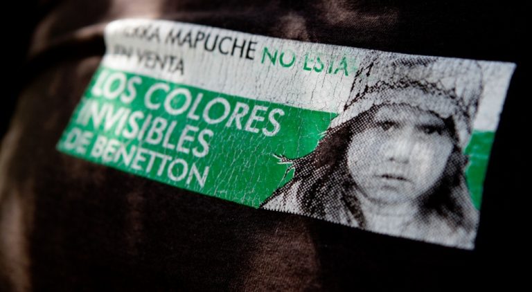 Argentina, duro colpo per Benetton e Bullrich: Mapuche assolti per l’occupazione di terre