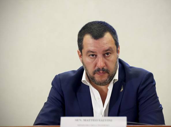 La stupida teoria del “se attaccate Matteo Salvini sui migranti quello conquista voti”
