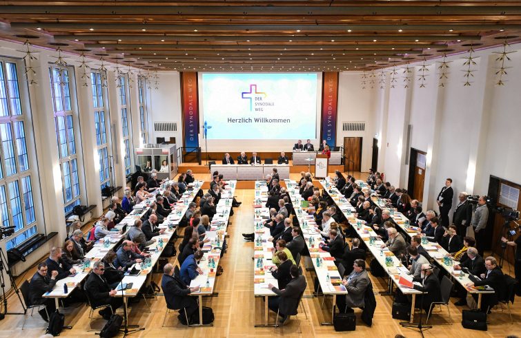 Germania: ora tutti i forum della “Via Sinodale” sono nuovamente operativi