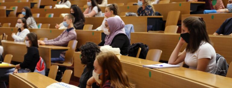 “È uno schiaffo ai giovani” (Sarah Franzosini)