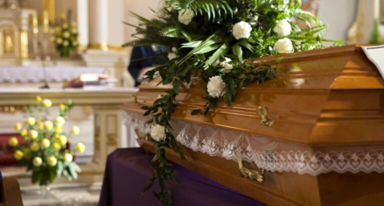 Funerale “in chiesa”? Ricordiamoci che non è un obbligo! (don Paolo Zambaldi)