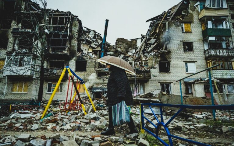 Ancora morti civili per mano ucraina a Donetsk (V.N.Rangeloni) #QUELLOcheNONciRACCONTANO!